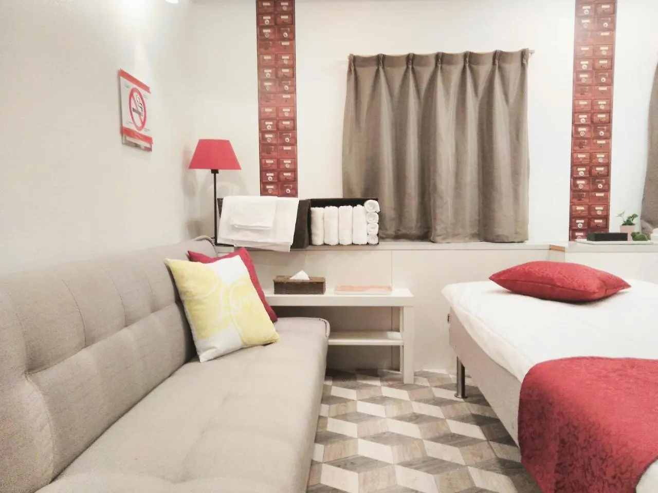 Hotel Samurai Osaka 3*,